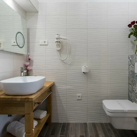 Id Regal 4* Σπλιτ